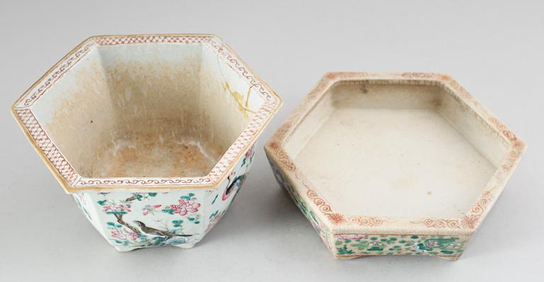 YTTERFODER SAMT FAT, porslin, Kina, 1800-/1900-tal.