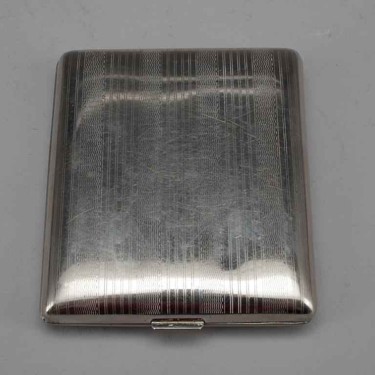 PARTI SILVER, 2 delar, bla Nils Leonard Dahlström, Örebro 1864. Total vikt ca 127 gram.