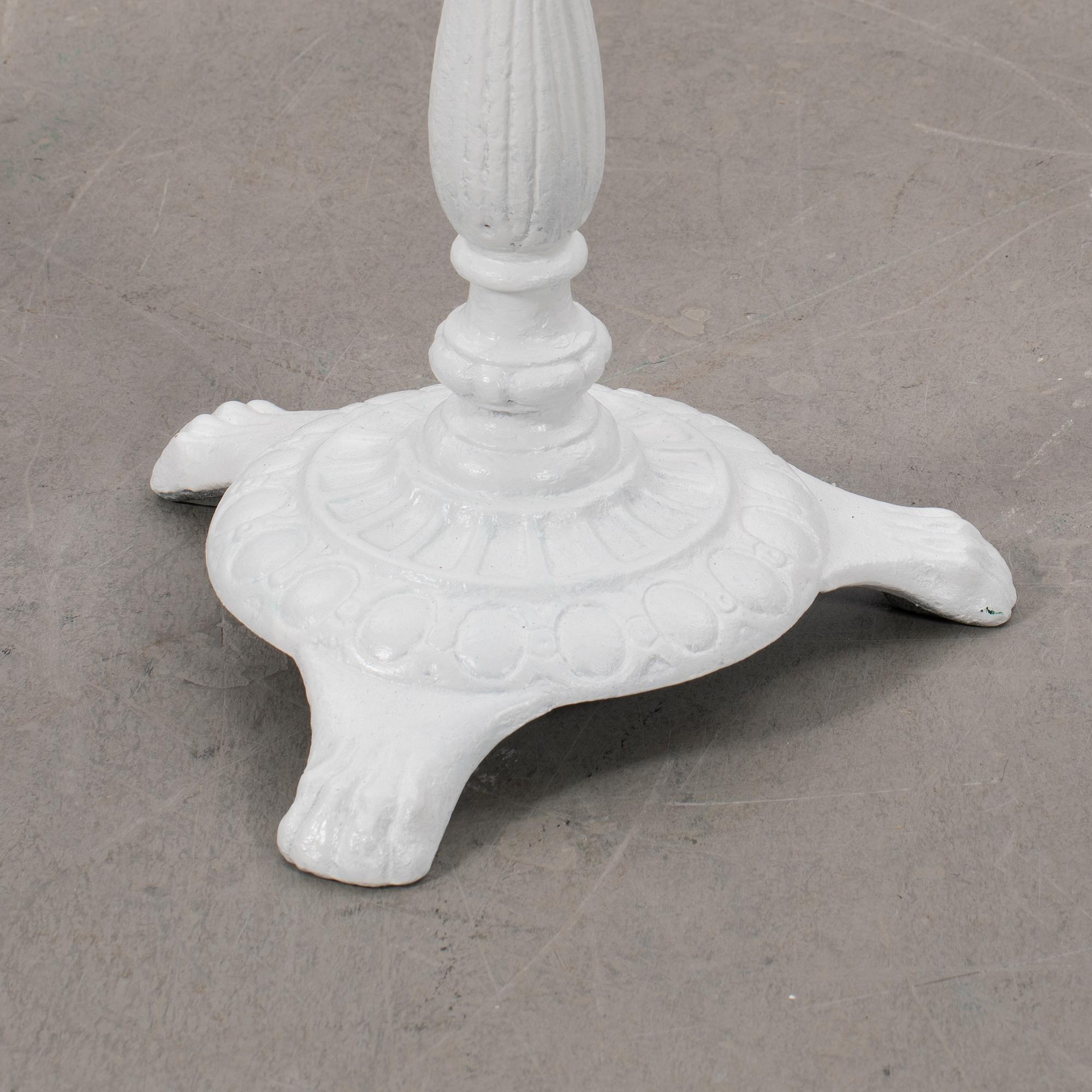 Trädgårdsgrupp, tre delar, J & C G Bolinder, Stockholm.