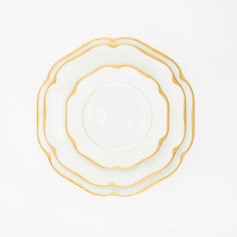 Service for 100 persons, Rosenthal, first half of the 20th century porcelain.