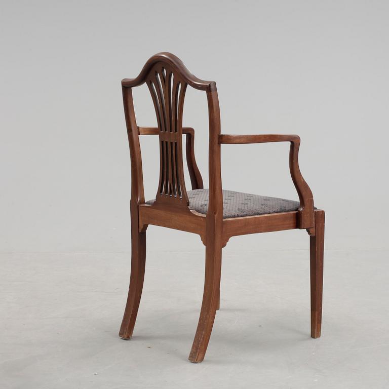 KARMSTOL, engelsk stil, 1900-tal.