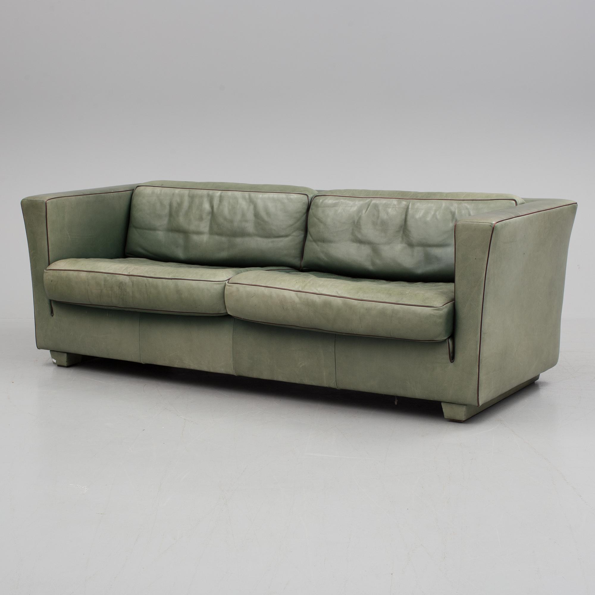 ANDREE PUTMAN, a sofa and easy chair, "Lotus", manufactured by de Sede of Switzerland, late 1900s.
