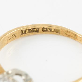 Ring, 18K guld och platina med briljantslipad diamant.