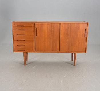 SIDEBOARD, "Florens", Troeds möbler 1900-talets mitt.

"Florens".