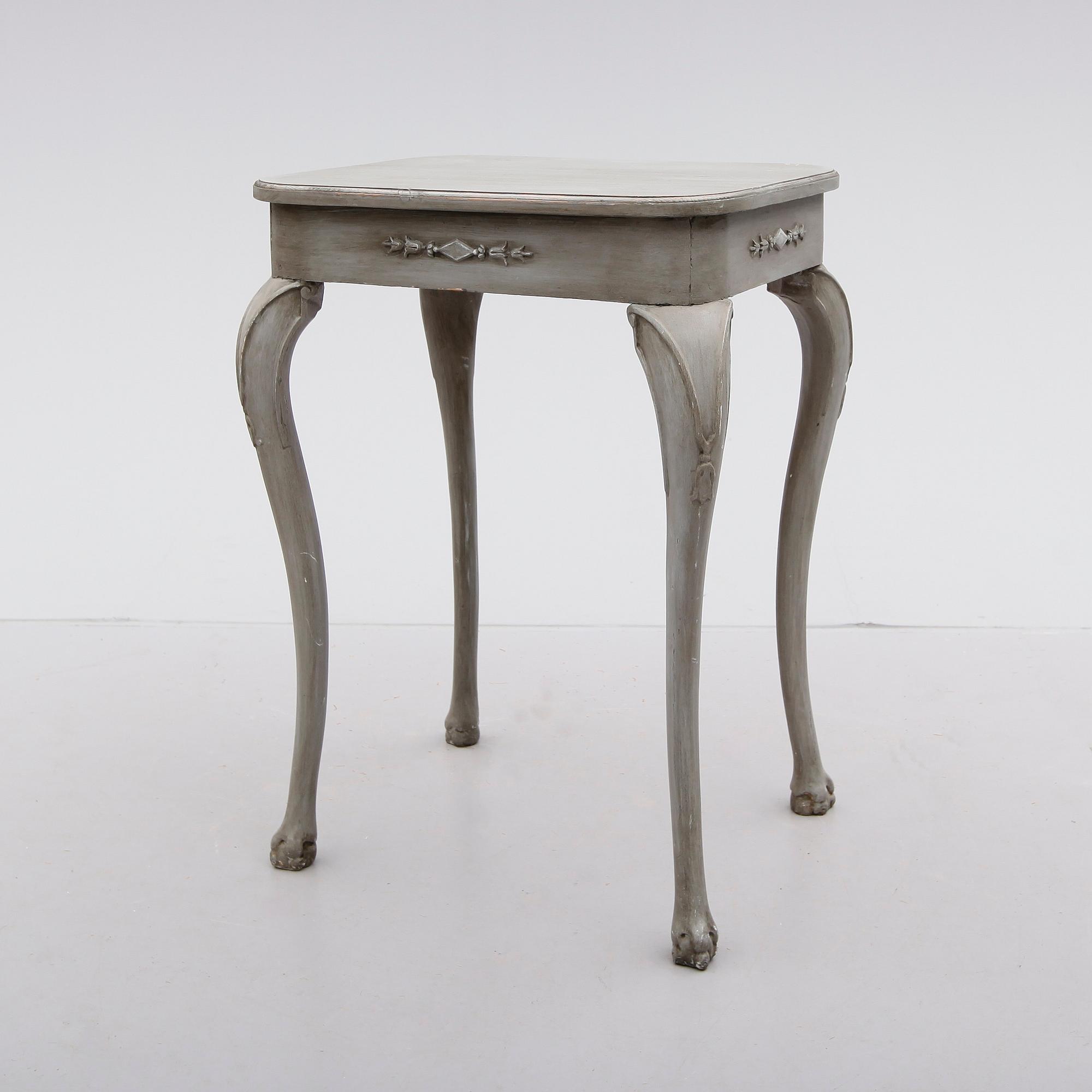 BORD, rokokostil, 1900-talets första hälft.