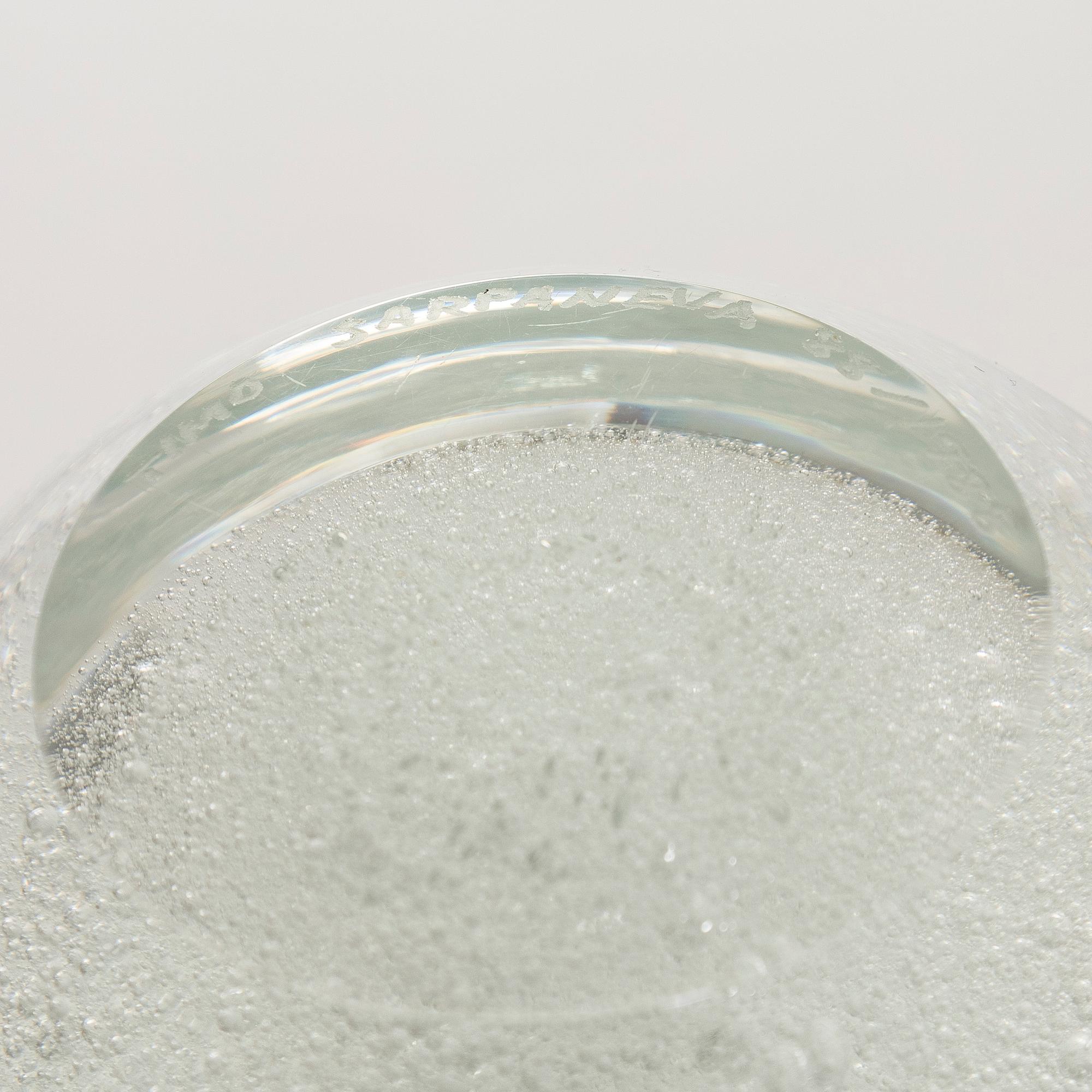 Timo Sarpaneva, veistos "Claritas Utupallo", signeerattu Timo Sarpaneva 88 / 1988.