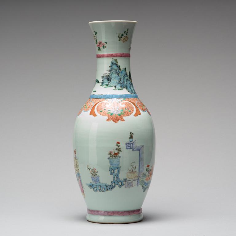 A famille rose vase, Qing dynasty (1644-1912), with Qianlong mark.