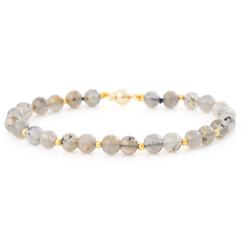 Bracelet, with labradorite beads, clasp in 18K gold.