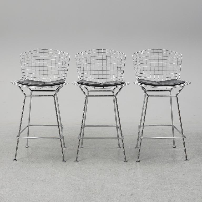 HARRY BERTOIA, three bar stools, Knoll International.