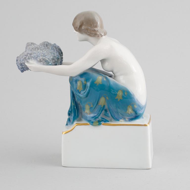 FIGURIN, porslin, Rudolf Marcuse, Rosenthal, signerad i godset, 1900-tal.