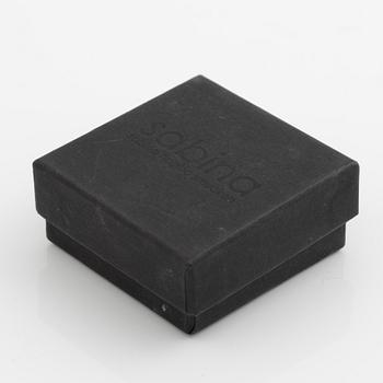 Earrings, a pair, 10K gold with opals.