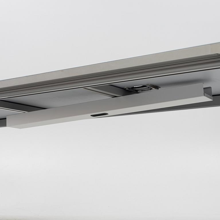 Giuseppe Bavuso, a "Flat" table, Rimadesio.