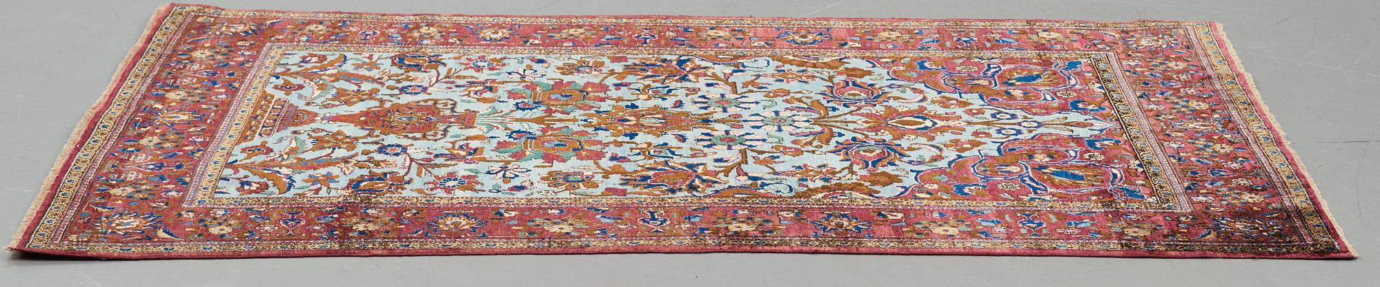 MATTA, semiantik silke Keshan, ca 201,5 x 122-130 cm.