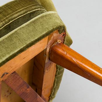 Carl Gustaf Hiort af Ornäs, A 1950s 'Pedro' armchair for Hiort Tuote Puunveisto Oy - Träsnideri Ab.