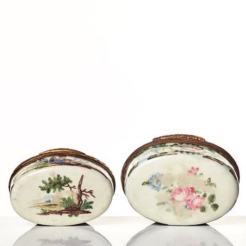 Two Chinese snuff boxes, Qing dynasty, 18th Century.