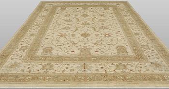 A Zigler Design carpet, 328 x 249 cm.
