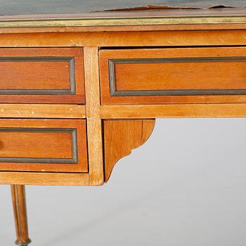 A writing desk, made around year 1900.