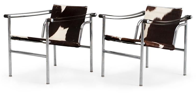 A pair of Le Corbusier easy chairs 'LC1' by Cassina, Italy.