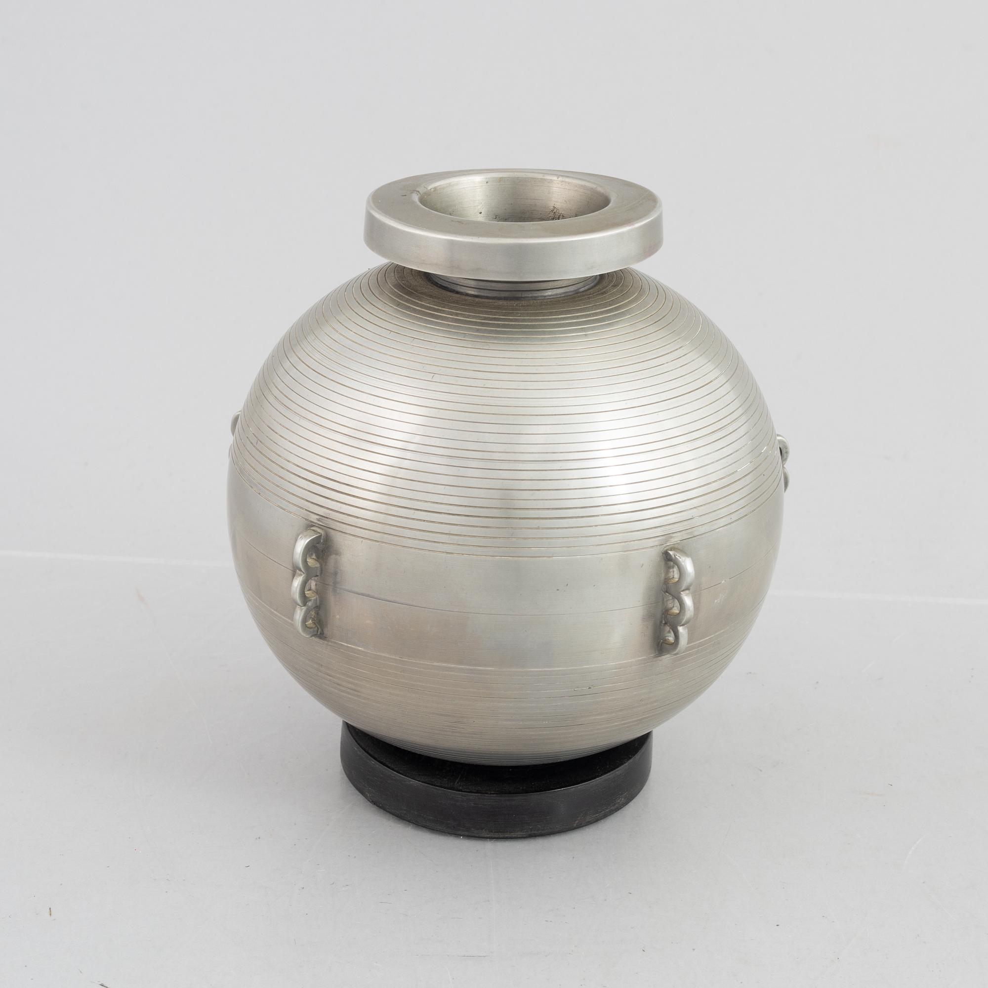 Sylvia Stave, a model 5497 pewter vase, C.G. Hallberg, presumably 1930's.
