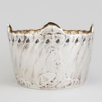 A Swedish Art Nouveau silver planter bowl decorated with stylized marine motif maker's mark K Anderson, Stockholm, 1911.