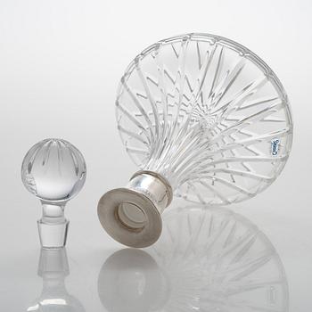 Carr's Ship's Decanter, cut crystal with a sterling silver collar, Sheffield, England 2001.