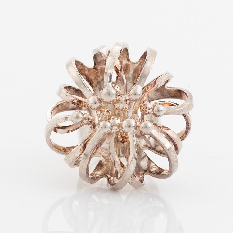 Theresia Hvorslev, silver ring.