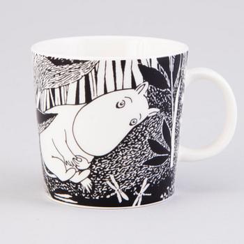 MOOMIN-MUG, porcelain, 'Moomintroll daydreaming', Moomin Characters, Arabia 2005.