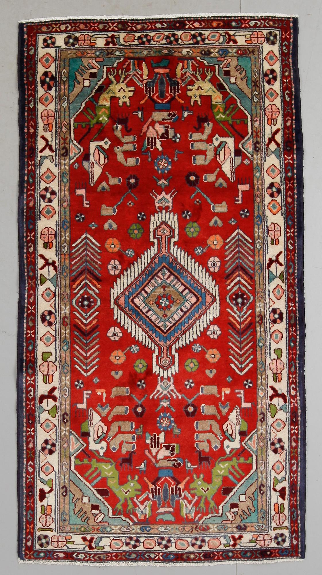 MATTA, Hamadan, ca 204 x 108 cm.