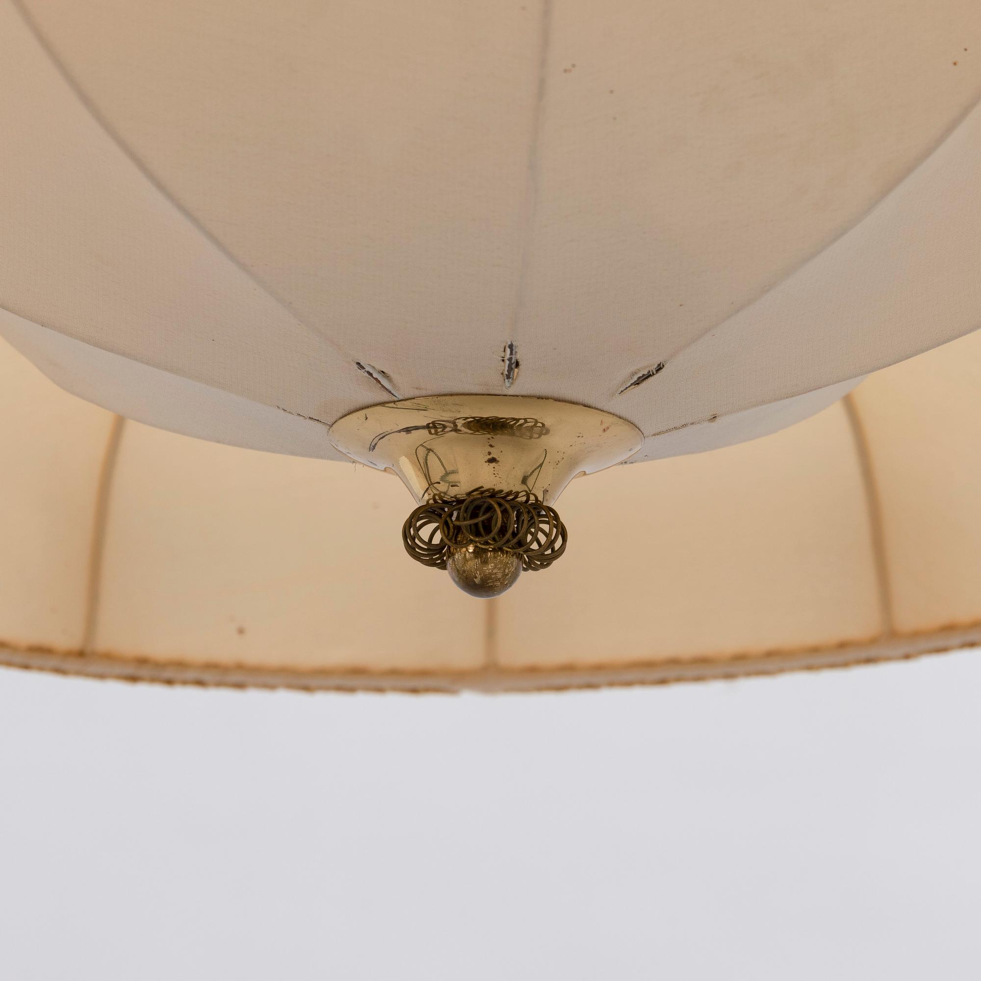 A mid-20th century ceiling light.