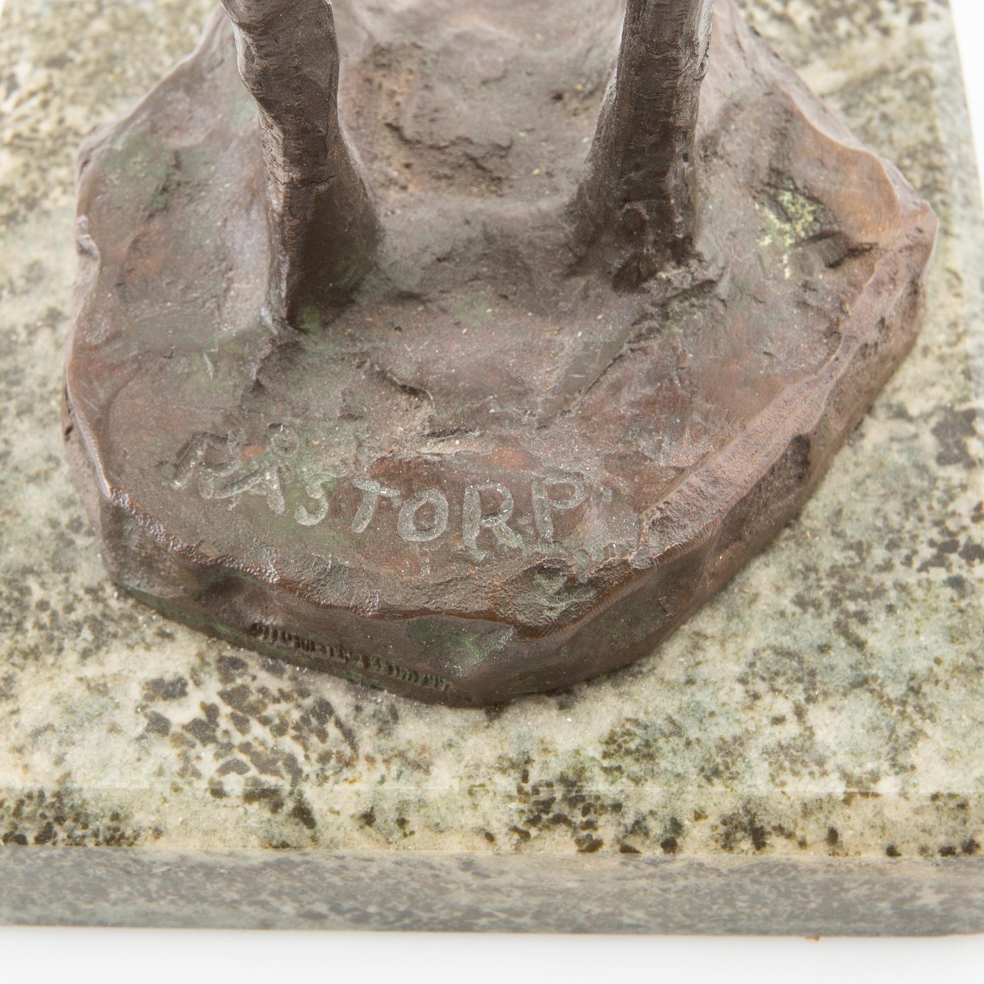 Hjalmar Råstorp, skulptur stående modell.