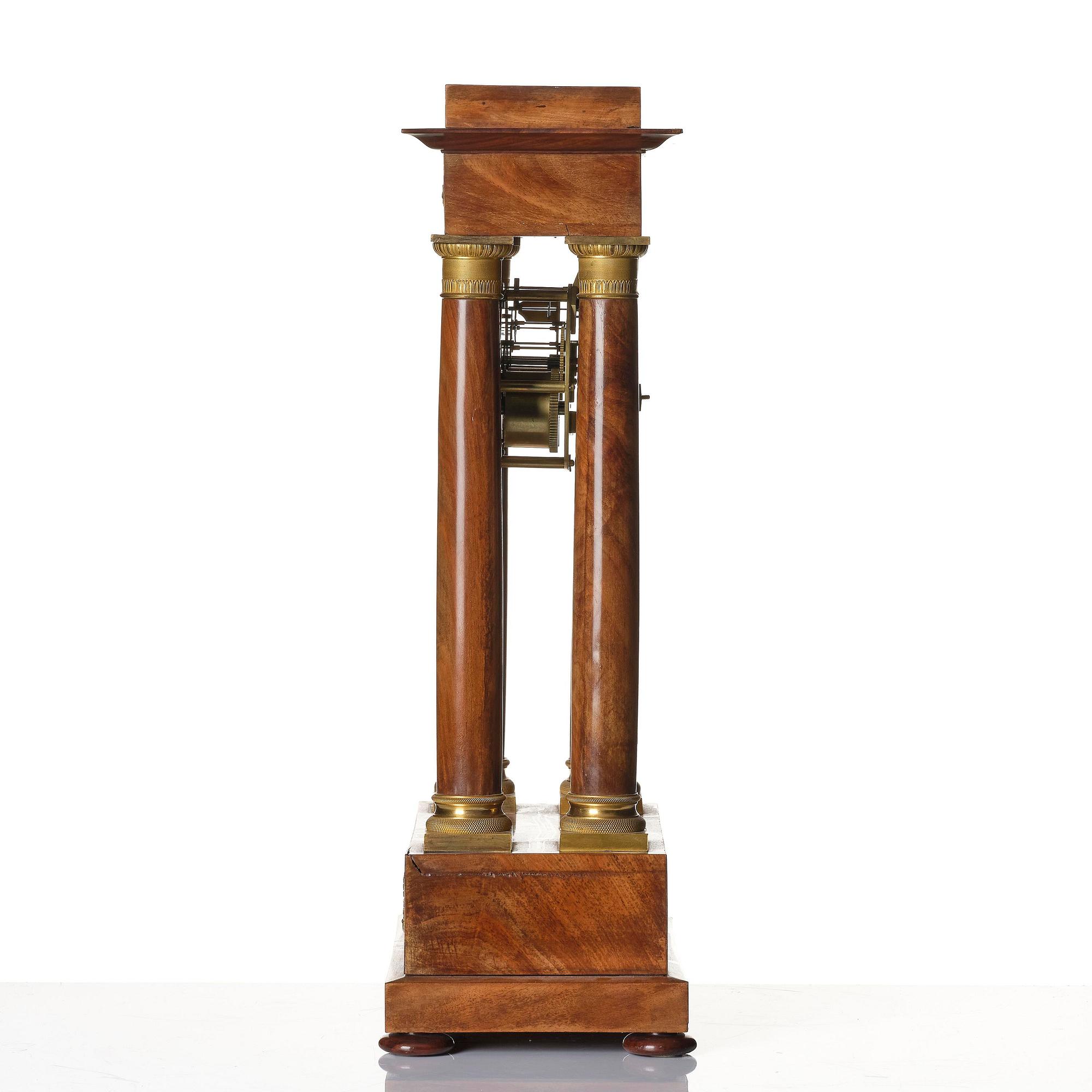 Bordspendyl. Frankrike, 1800-talets början, Empire.