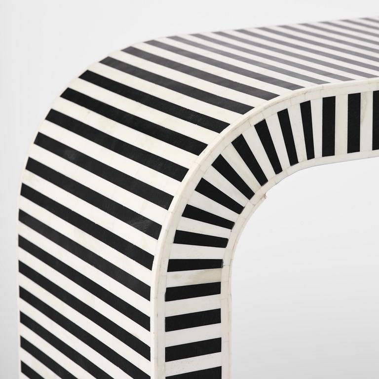 Sideboard/konsolbord, RIJD Interior, 2020-tal.