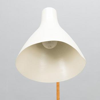 Paavo Tynell, golvlampa, Idman 1900-talets mitt.