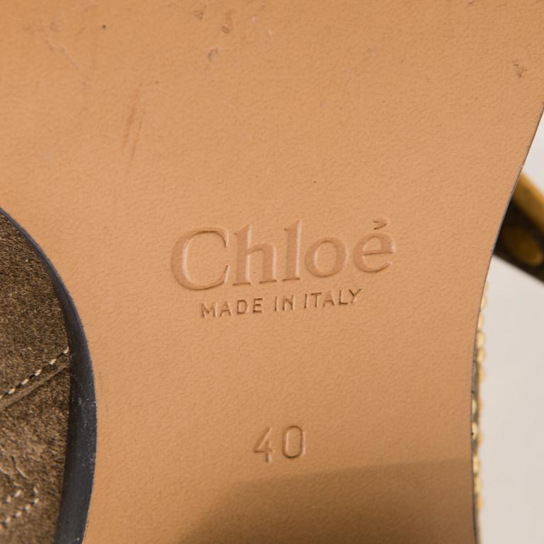 CHLOÉ Suede Susanna Ankle Boots in size 40.