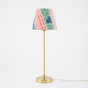 Josef Frank, a model 2332 brass table light, Firma Svenskt Tenn.