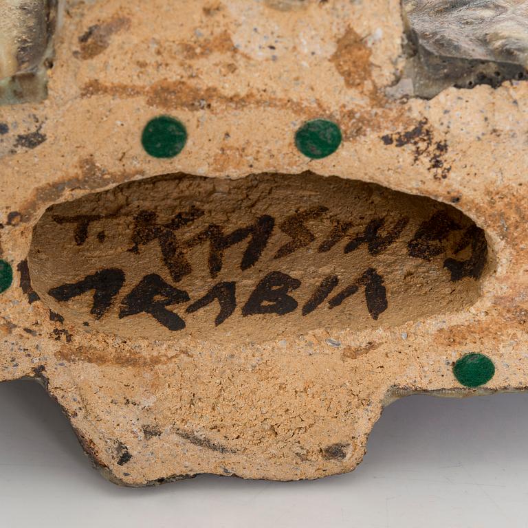Taisto Kaasinen, skulptur, stengods, signerad T. Kaasinen Arabia.