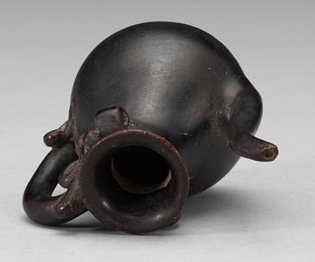 A brown glazed pot, Song/Yuan dynasty.