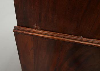 SKÅP, England, 1700-talets andra hälft.