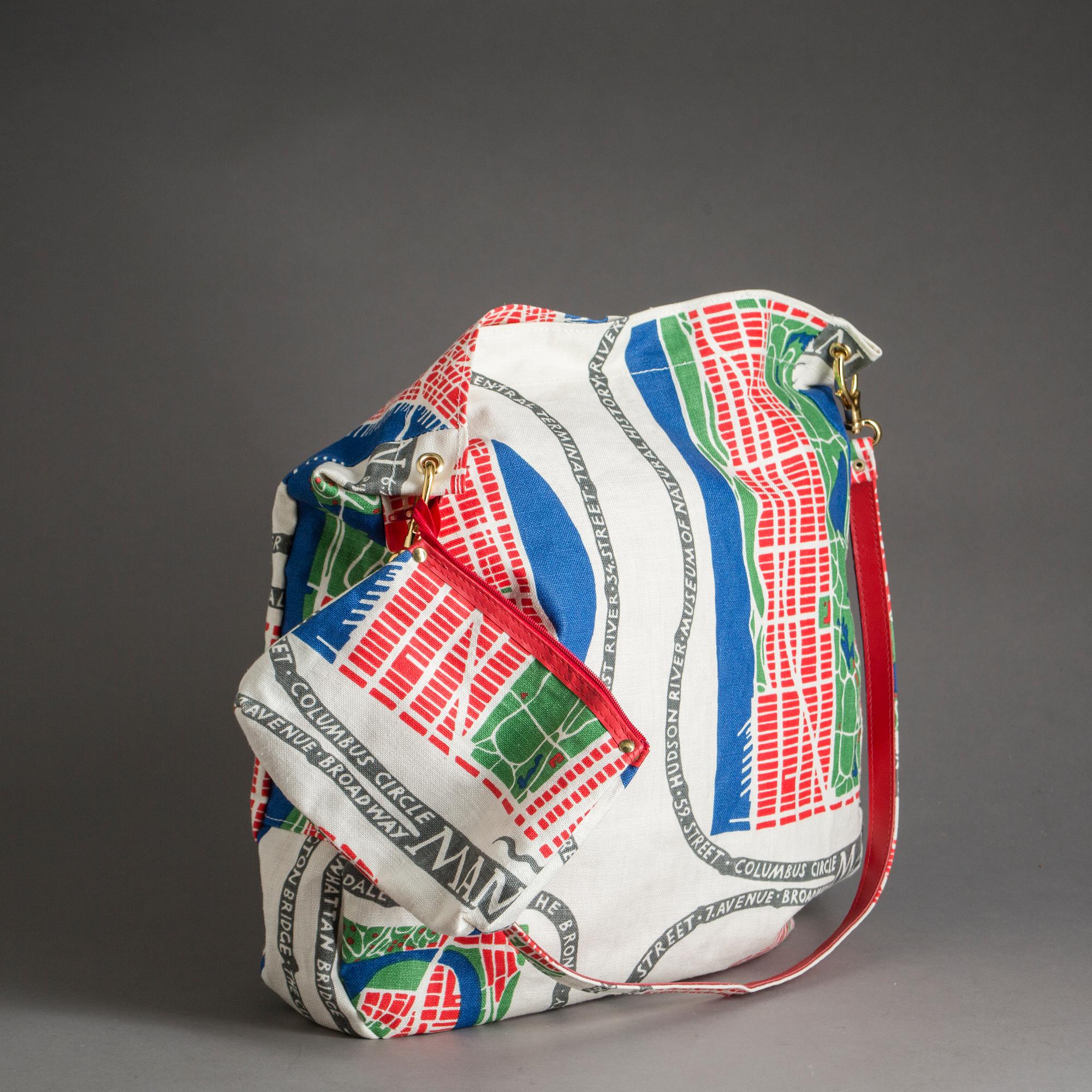 SVENSKT TENN, väska samt portmonnä, "New York".