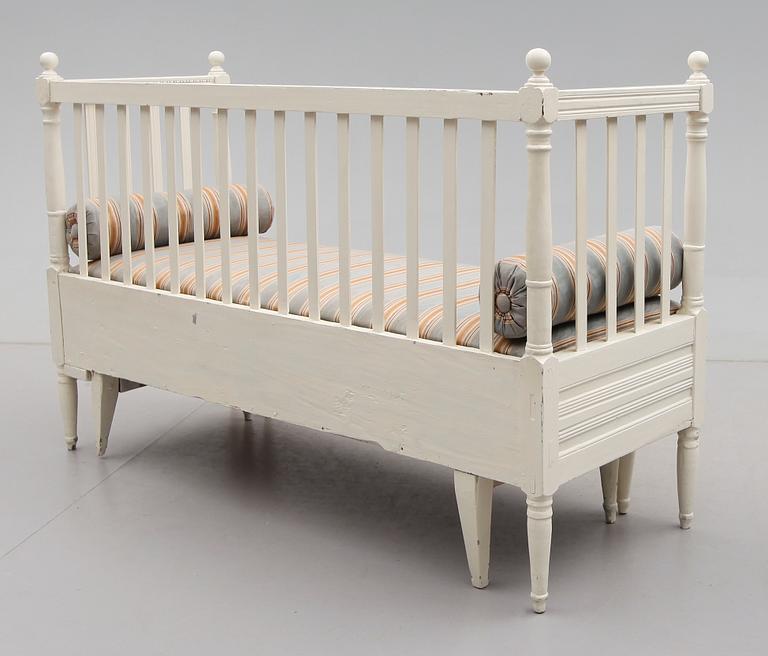 SOFFA, sengustaviansk, omkring år 1800.