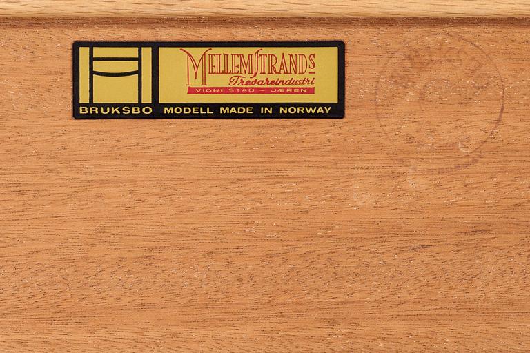 BÄNK, "Krobo", Bruksbo, Norge, etikettmärkt.