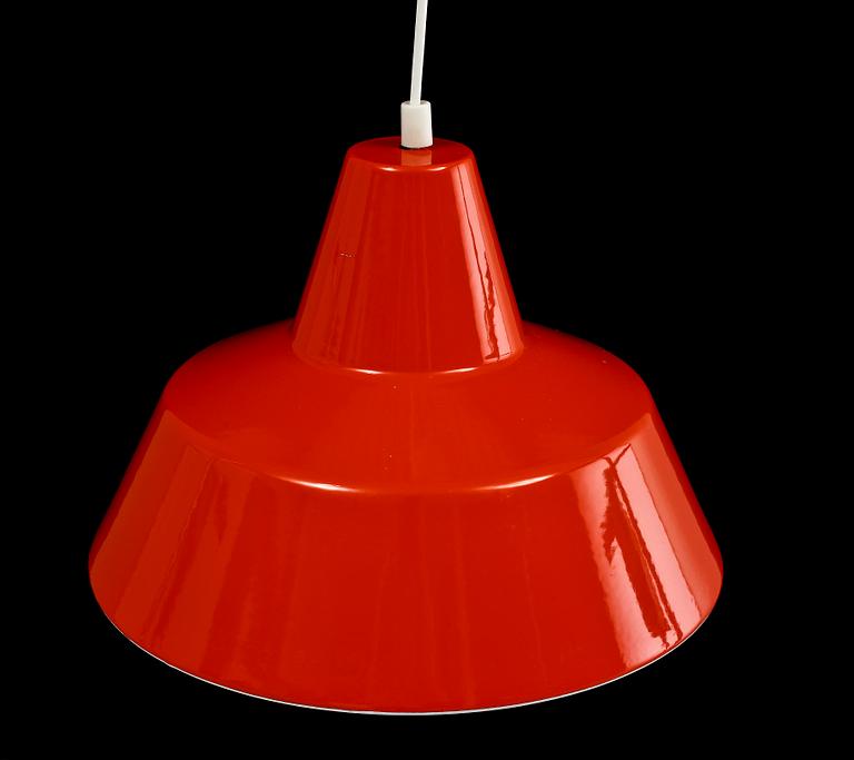 TAKLAMPA, Vaerkstedlampa, Arne Jacobsen, Louis Poulsen, 1900-talets andra hälft.