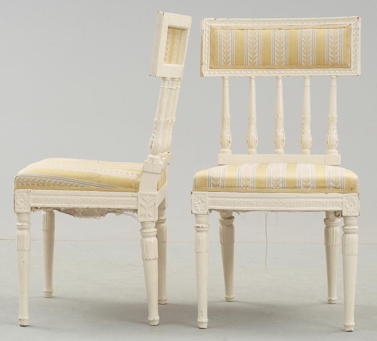 STOLAR, ett par, sengustavianska, omkring 1800.