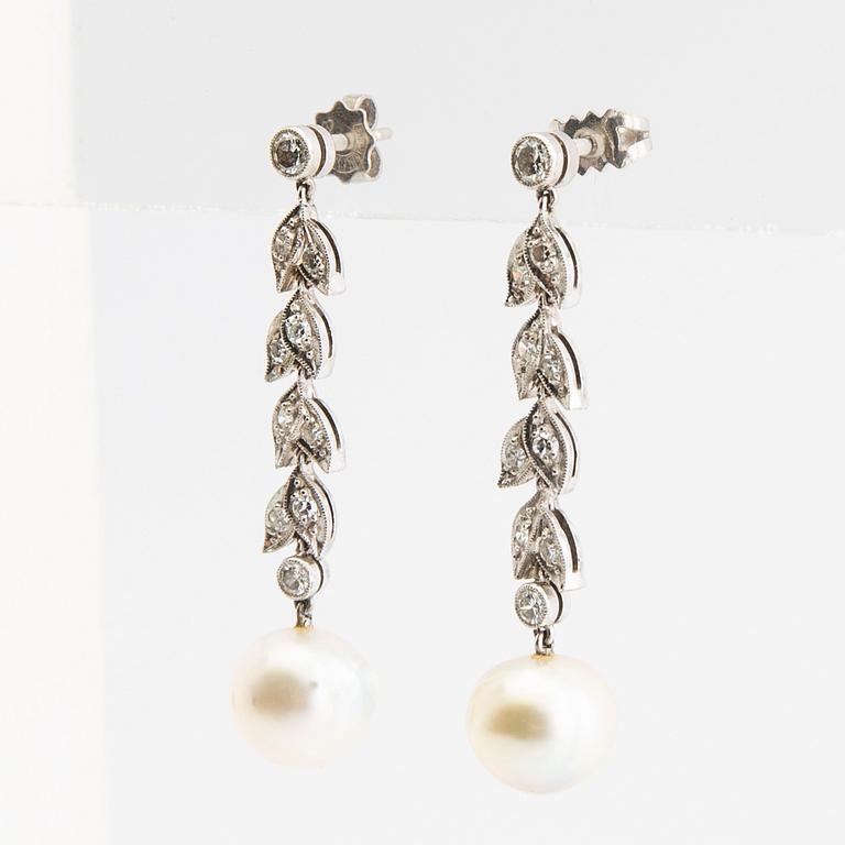 Earrings, a pair, 18k white gold with pearls and diamonds.