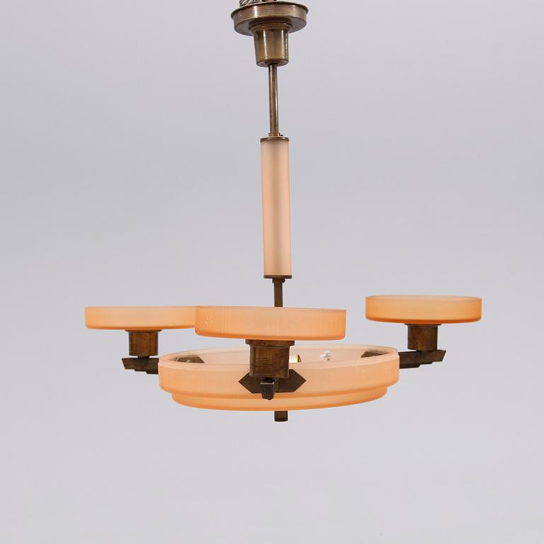 TAKLAMPA, 1900-talets första hälft, höjd ca 63 cm.