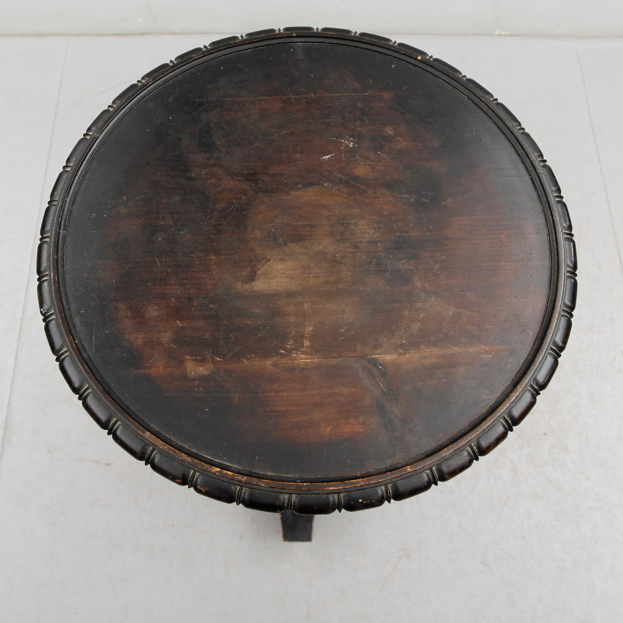PIEDESTAL, 1800-talets andra hälft.