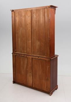 BOKSKÅP, senempire, 1800-talets mitt.