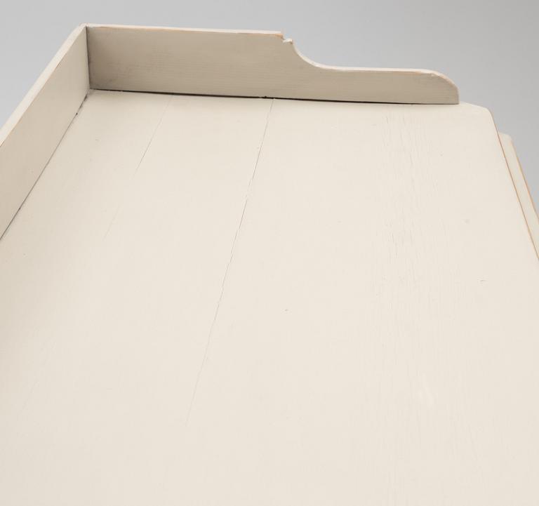 A sideboard, 19th century.