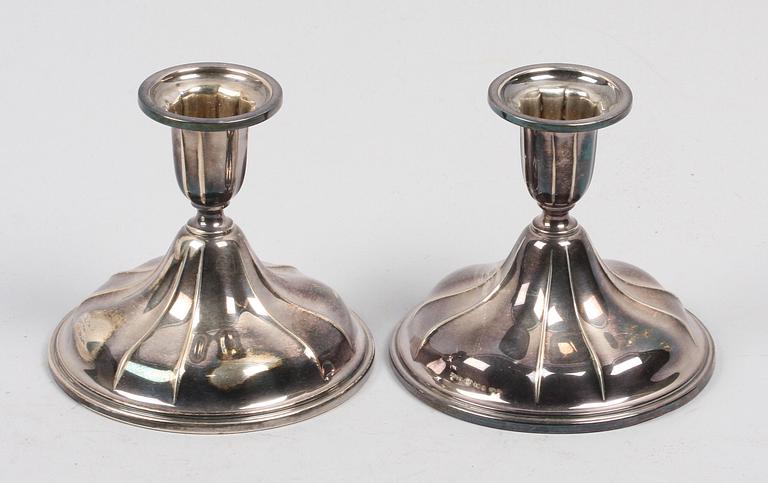 LJUSSTAKAR, ett par, silver, importstämplar.