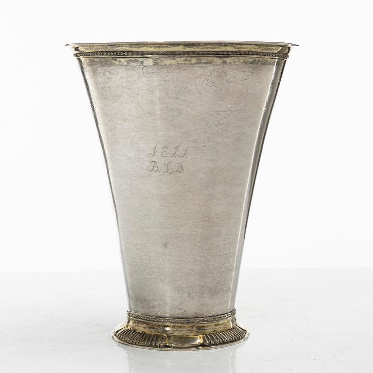 Christoffer Wasserman, bägare, delvis förgyllt silver, Lindesberg (verksam 1734-1770).